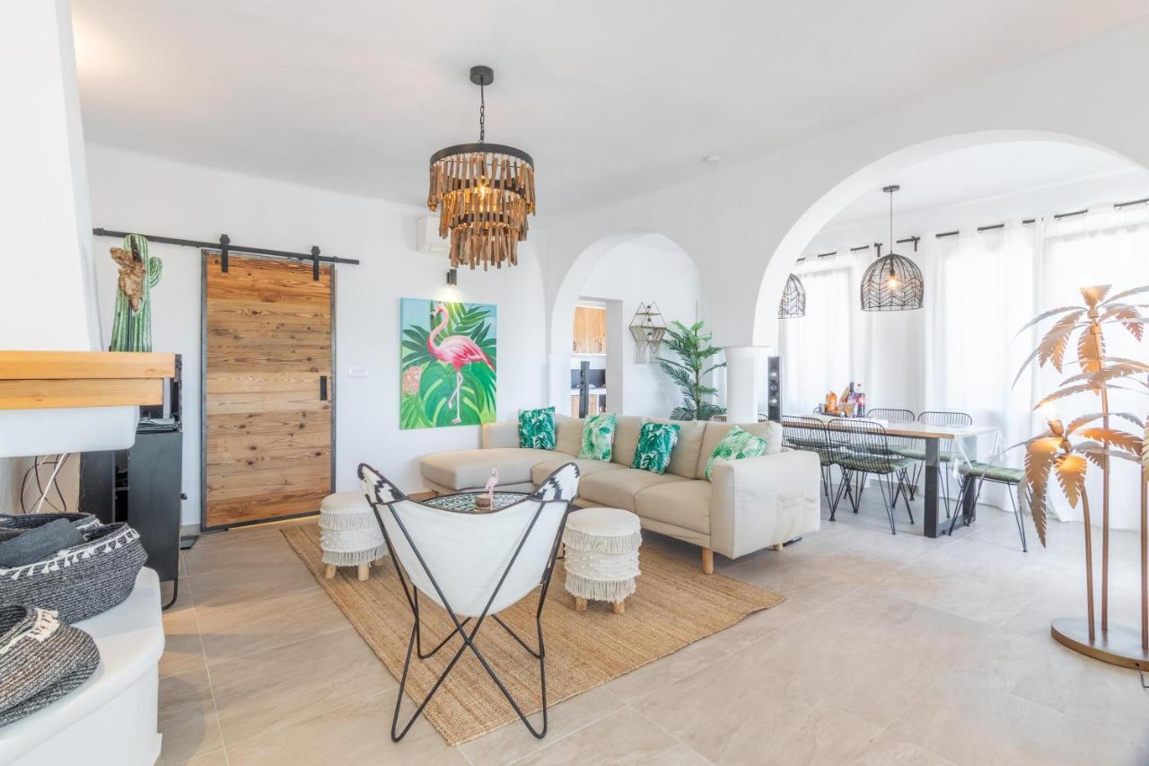 Villa Carolima - Heated Pool Casas de Torrat ภายนอก รูปภาพ